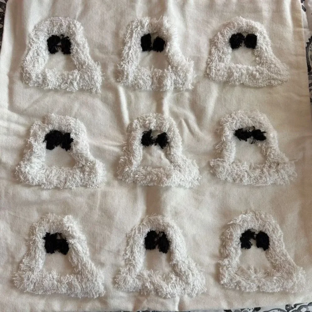 N/A halloween pillow